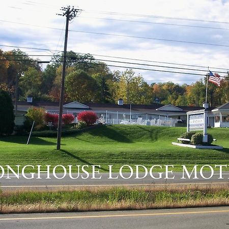 Longhouse Lodge Motel Watkins Glen Exteriör bild