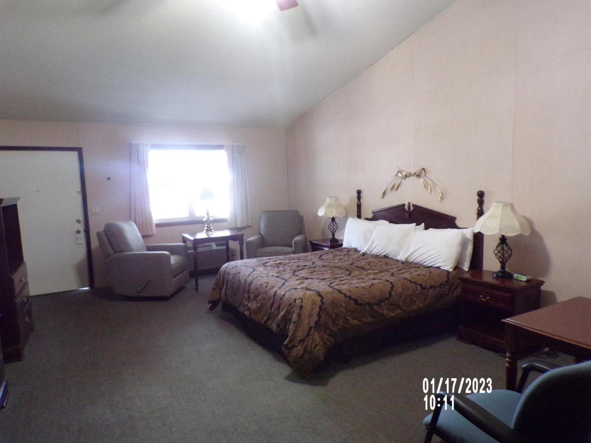 Longhouse Lodge Motel Watkins Glen Exteriör bild