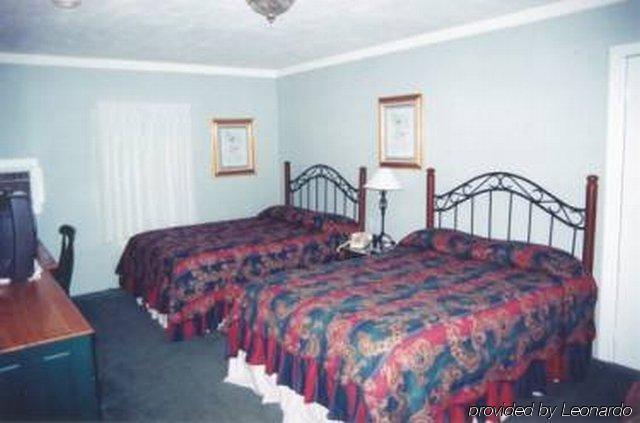 Longhouse Lodge Motel Watkins Glen Rum bild