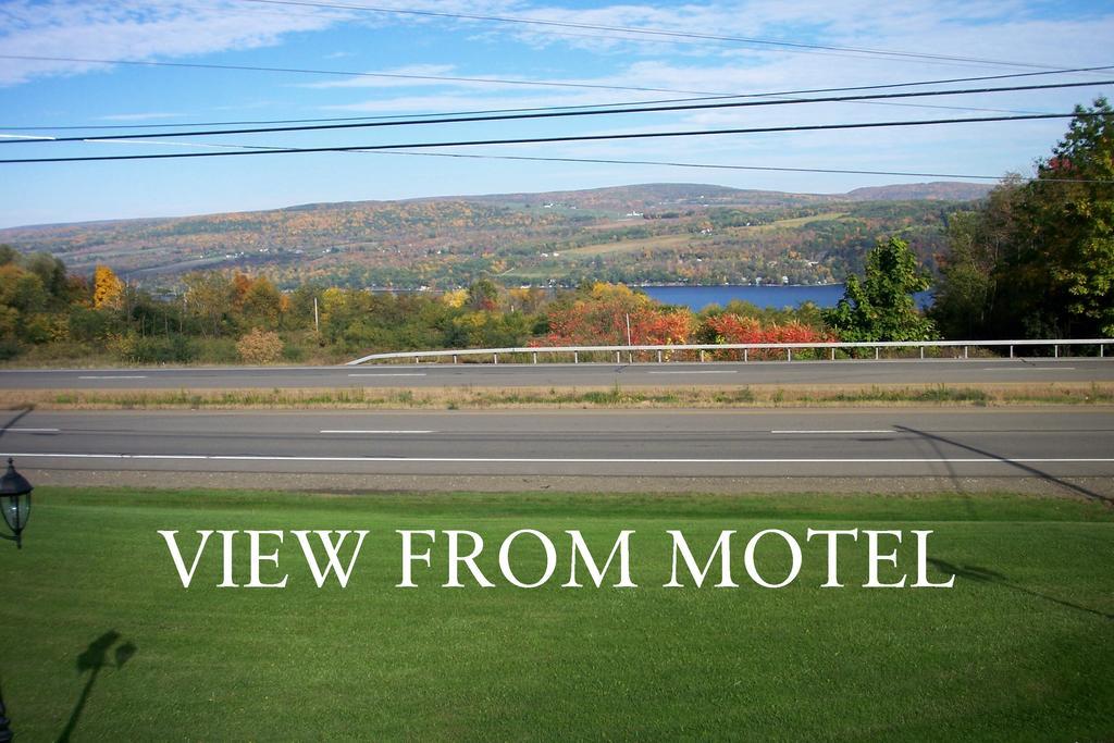 Longhouse Lodge Motel Watkins Glen Exteriör bild